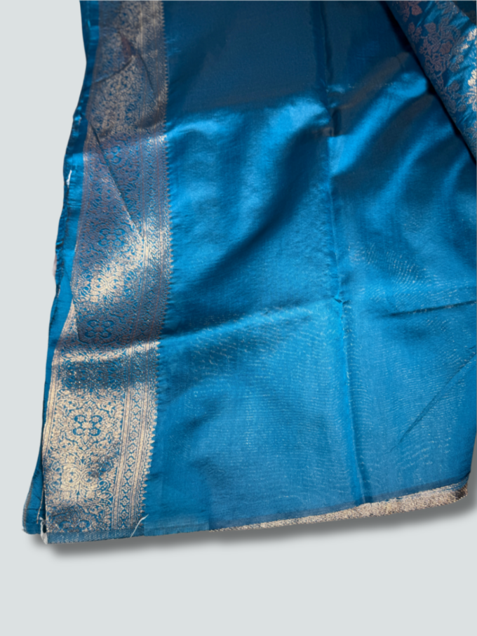 Royal Blue Banarasi Silk Saree with Golden Floral Motifs - Image 2