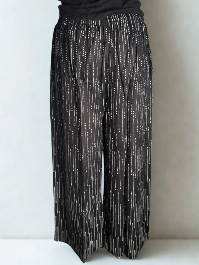 Black Raindrop Print Palazzo Pants - Image 4
