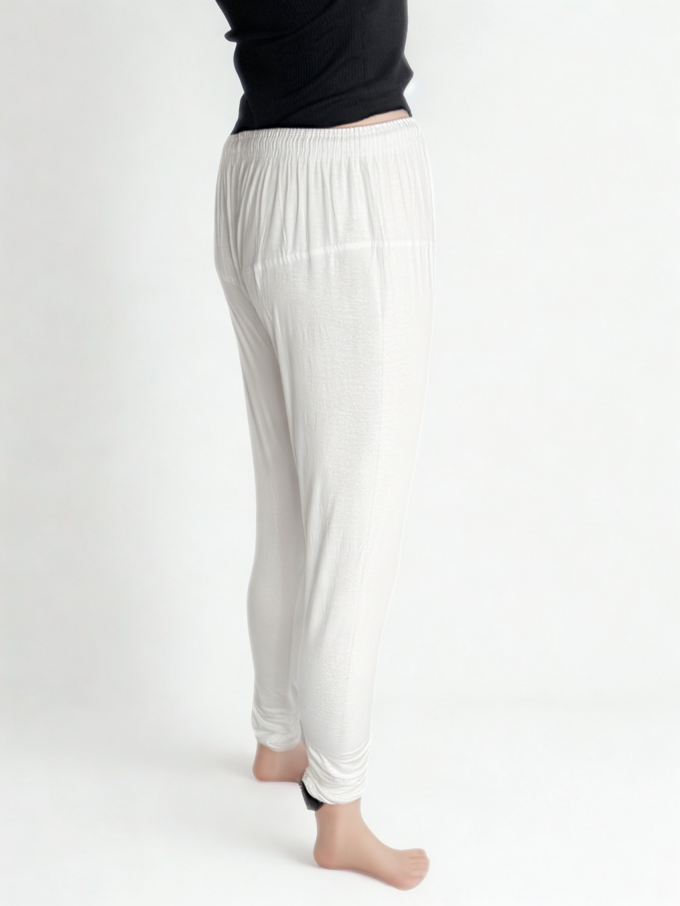 Classic White Cotton Leggings - Image 3