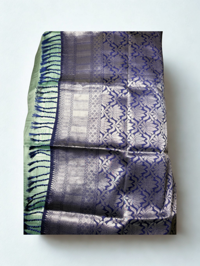 Mint Green and Navy Kanjivaram Silk Saree - Image 4