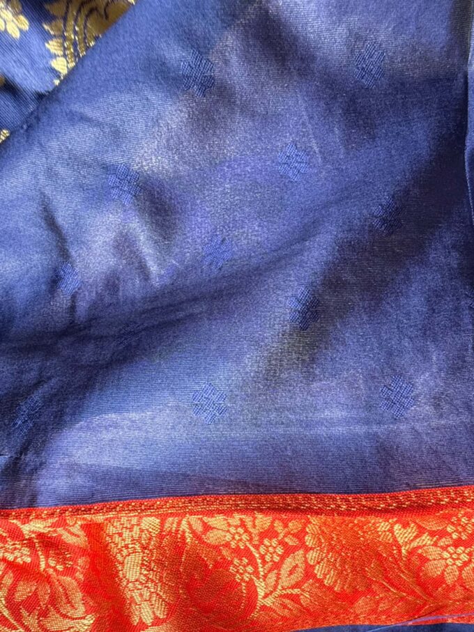 Royal Blue and Red Banarasi Silk Saree - Image 6