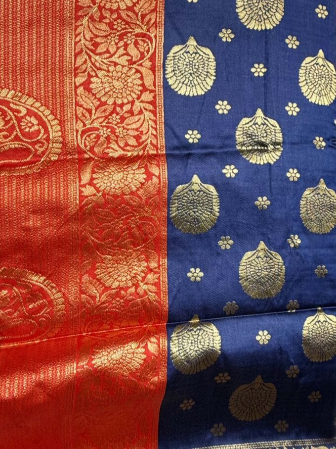 Royal Blue and Red Banarasi Silk Saree - Image 3