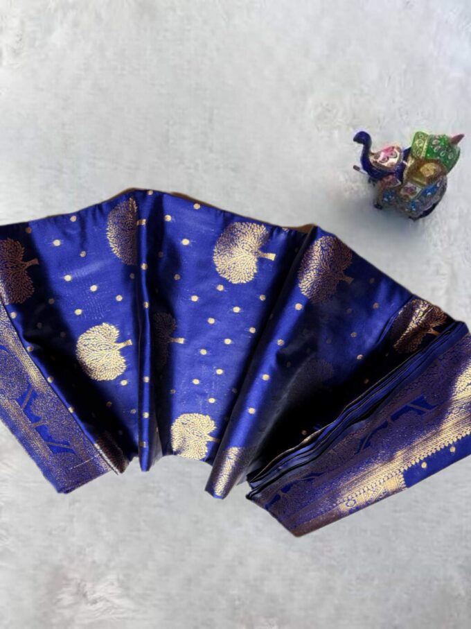 Emerald Blue Banarasi Silk Saree with Golden Motifs - Image 3