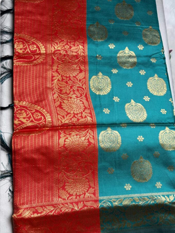 Teal Green and Vermillion Banarasi Silk Saree - Image 4
